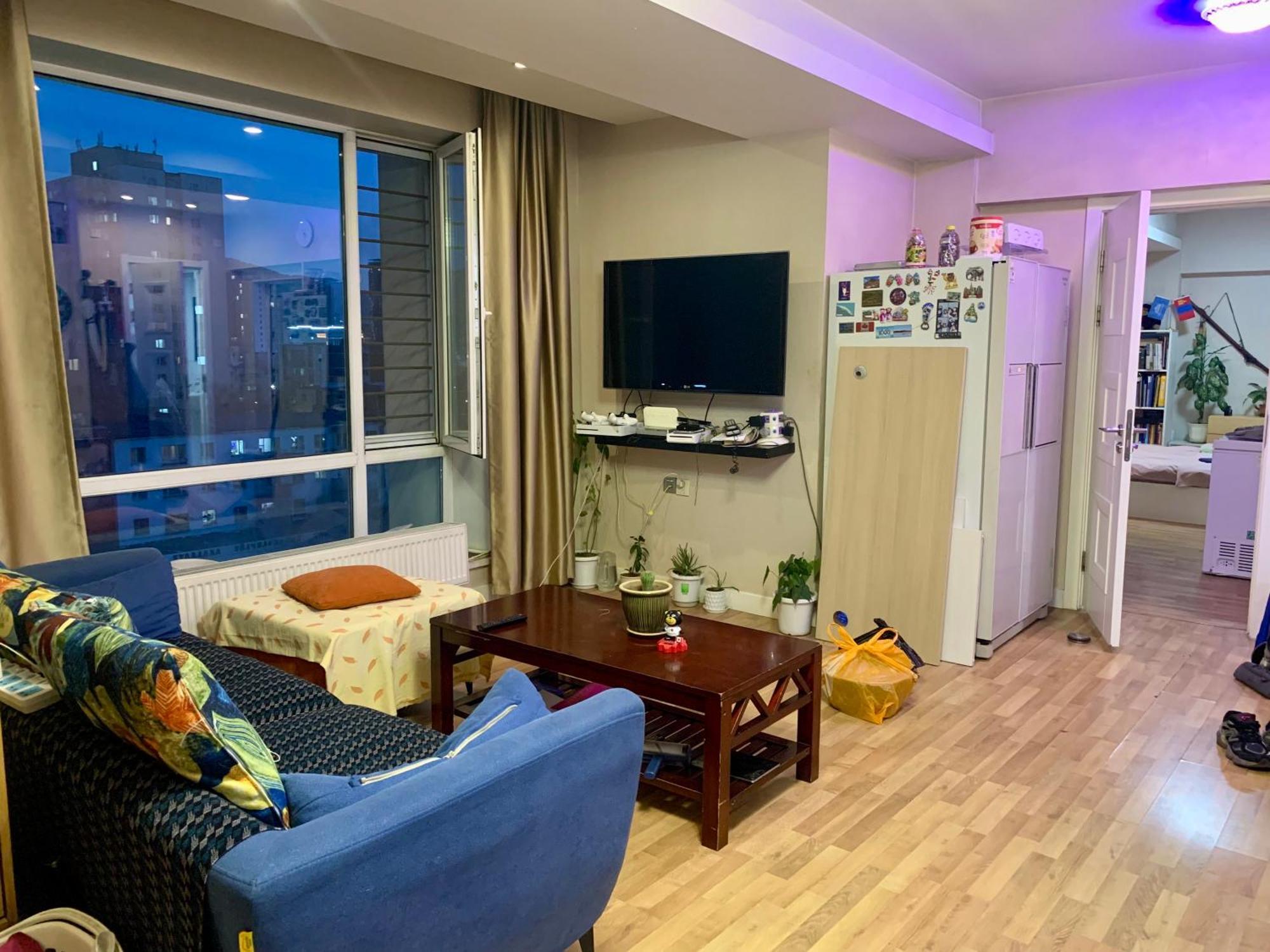 City Center Double Bedroom With Private Bathroom, Shared Kitchen 울란바토르 외부 사진