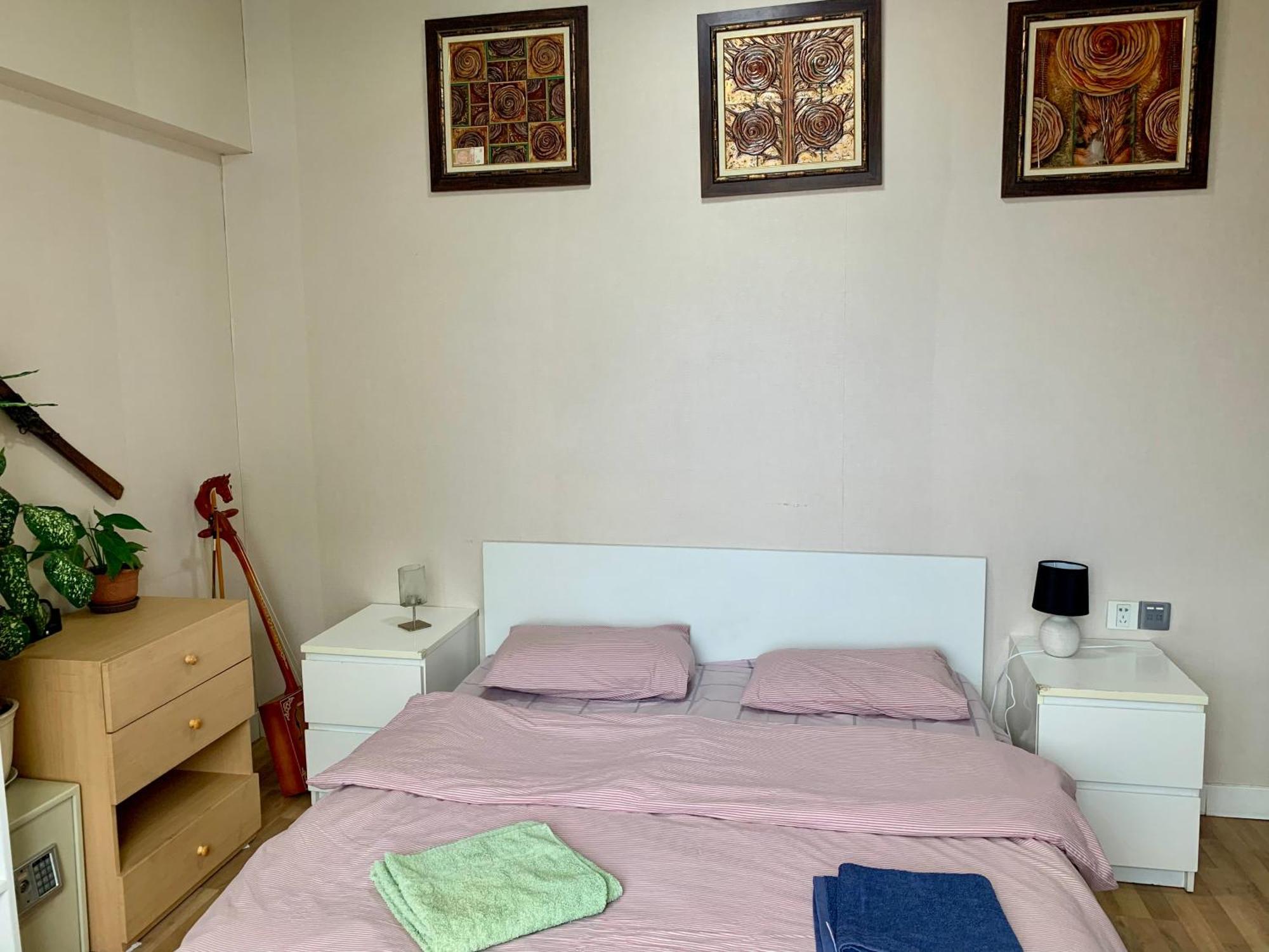 City Center Double Bedroom With Private Bathroom, Shared Kitchen 울란바토르 외부 사진